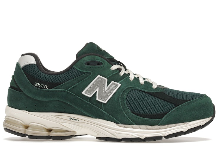 New Balance 2002R — Nightwatch Green
