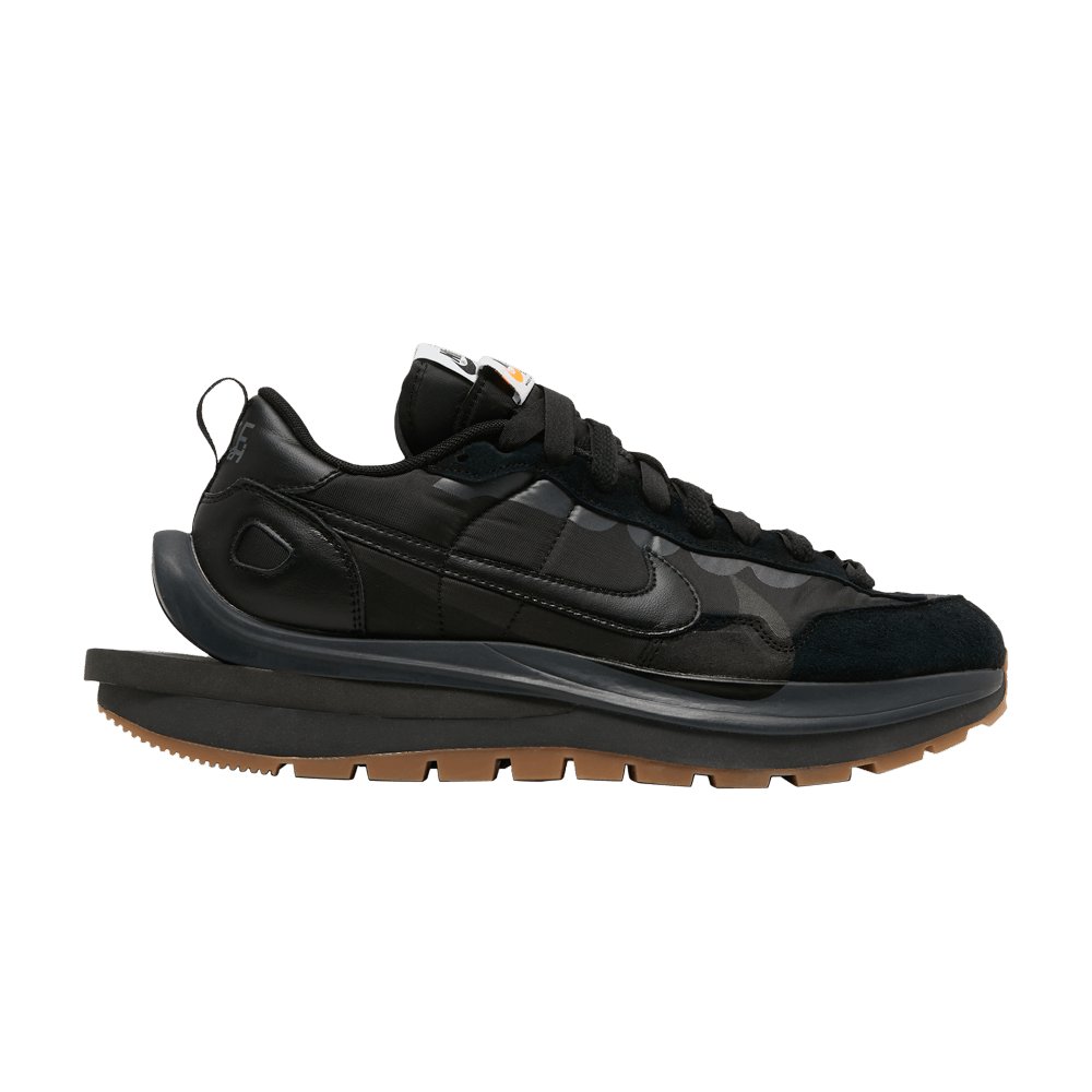 Nike Vaporwaffle — sacai Black Gum