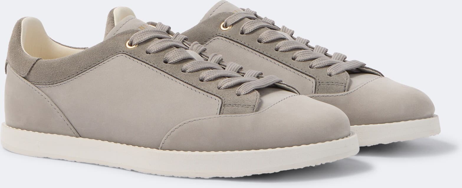 Brunello Cucinelli Low-Top aus Leder mit Veloursleder — Taupe Grey
