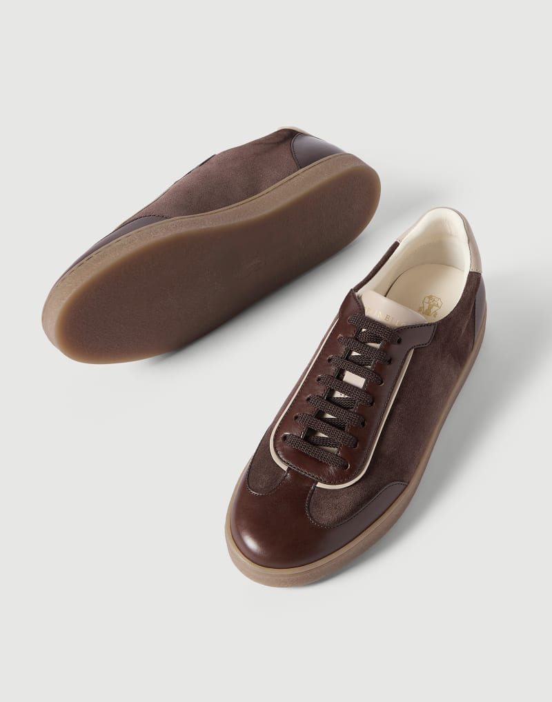 Brunello Cucinelli Sneakers aus Kalbsleder und Veloursleder — Moka