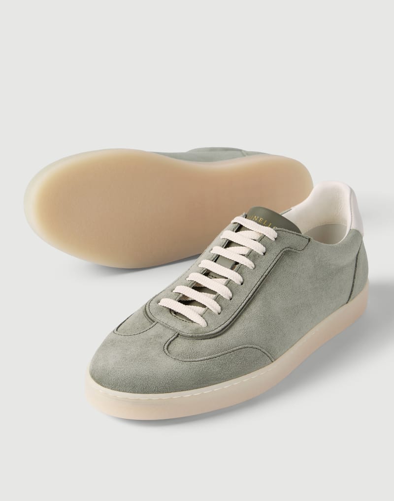 Brunello Cucinelli Sneakers aus Veloursleder — Khaki