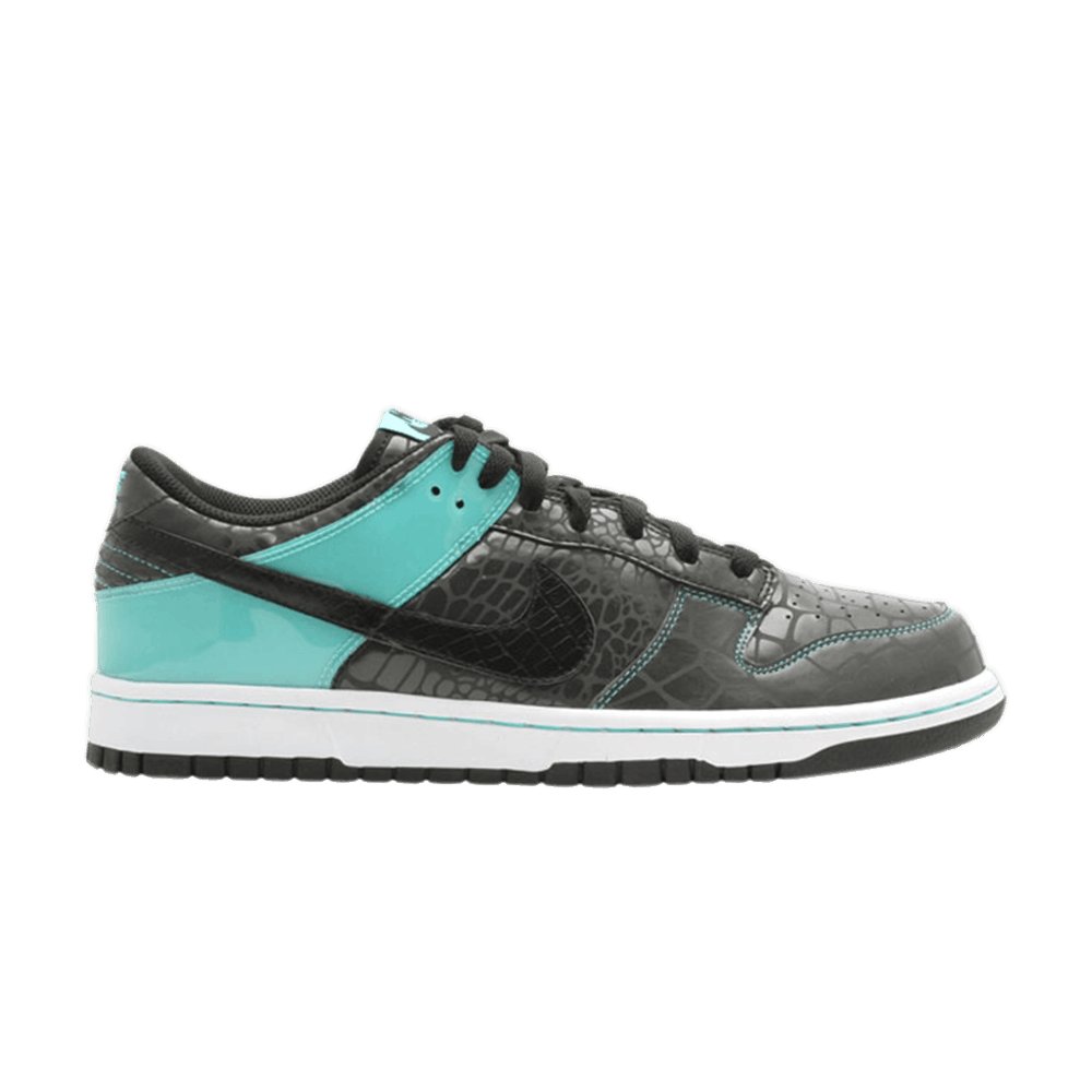Nike Dunk Low — Un-Tiffany