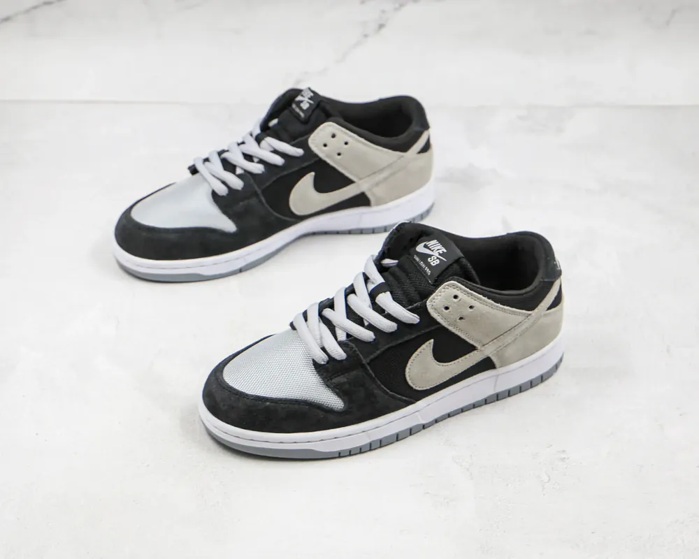 Nike NIKE SB Dunk Low — Black gray color matching