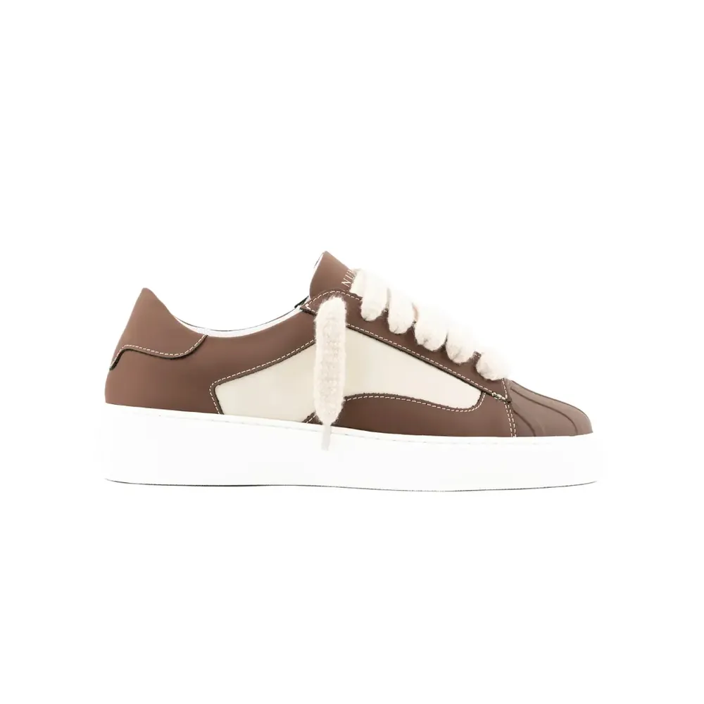 Numeris Numeris Eclipse Axinite Sneakers —