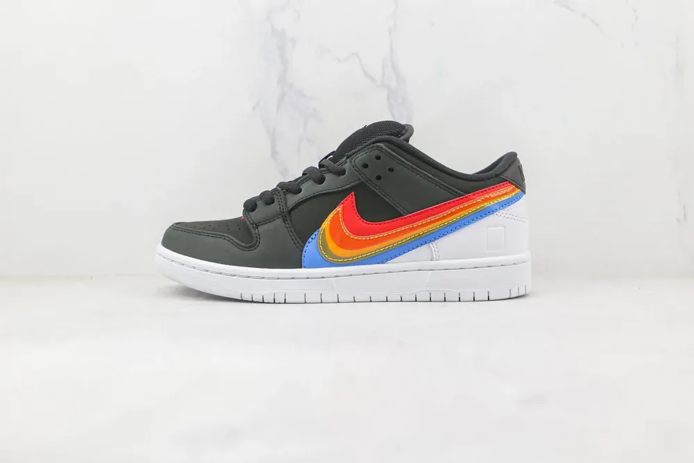 Nike NIKE SB Dunk Low — black and white rainbow print