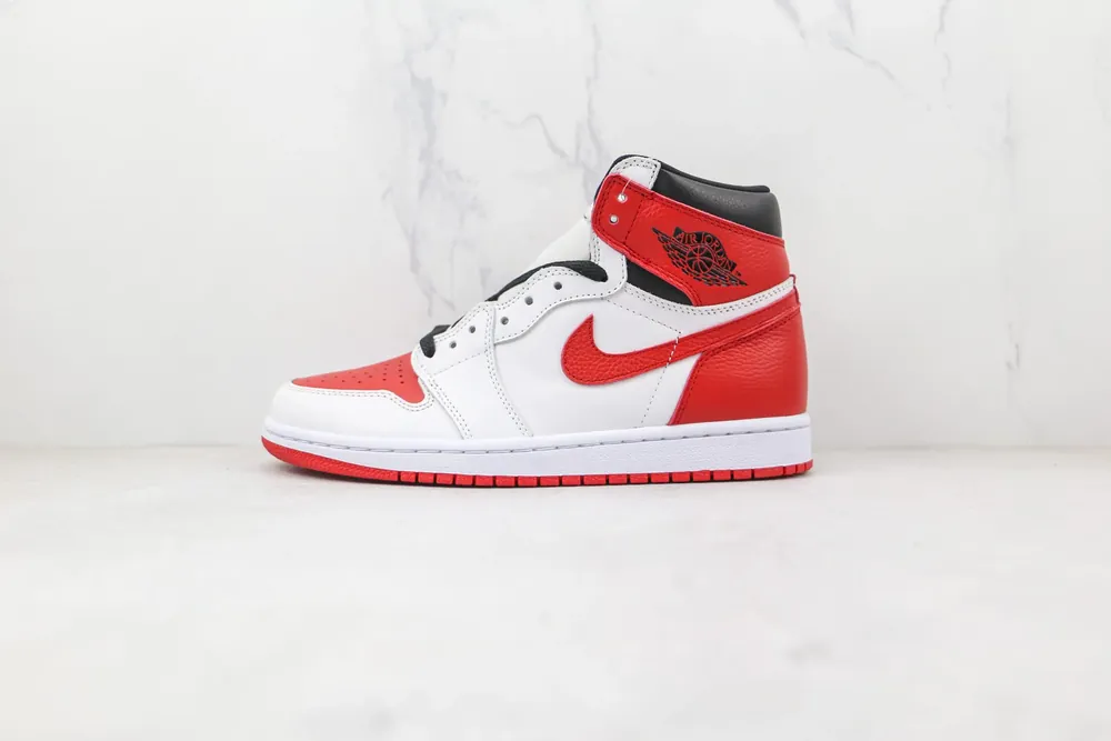 Jordan Nike Air Jordan 1 High — White Red
