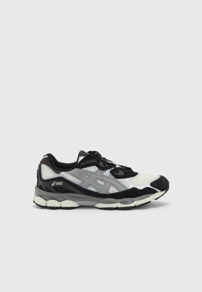 Asics — Produktbild