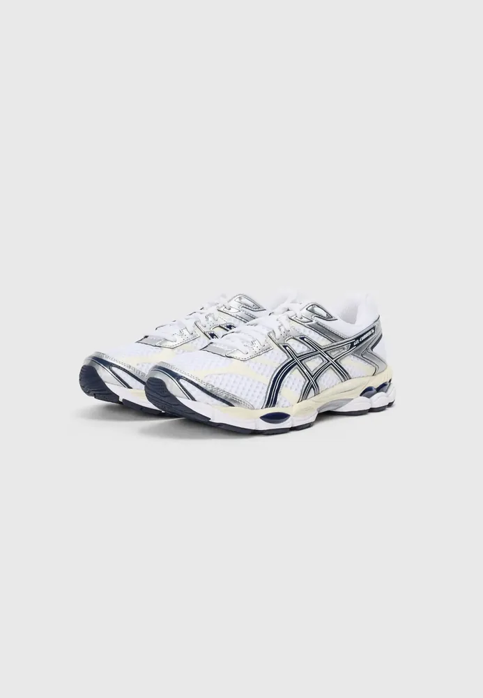 Asics — Produktbild