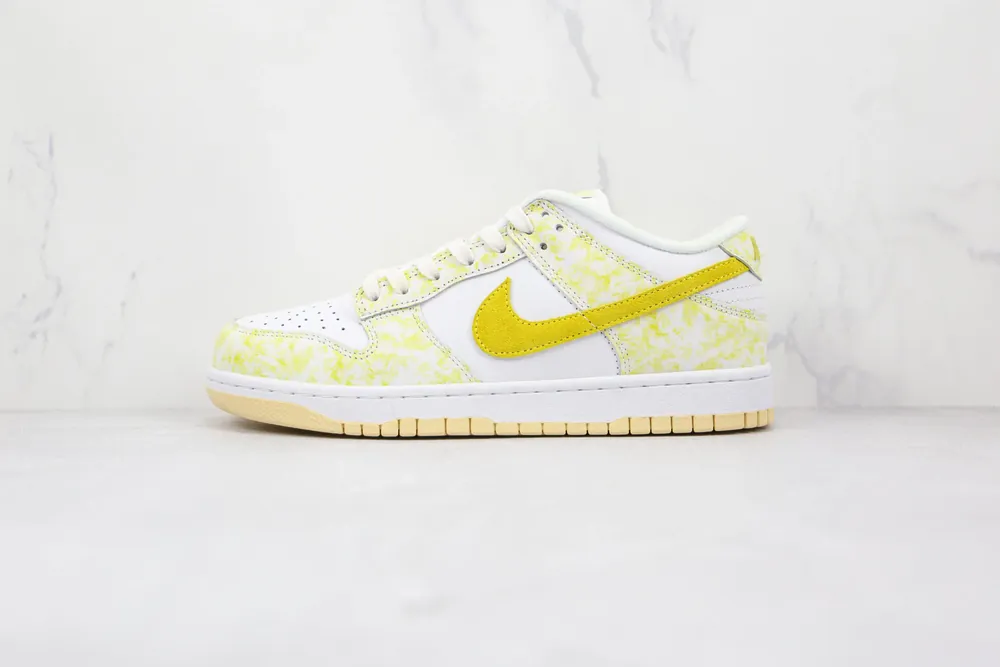 Nike NIKE Dunk Low — Yellow Strike