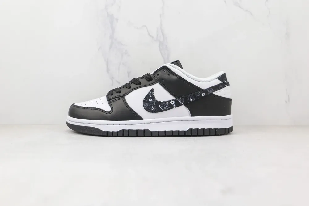Nike NIKE SB Dunk Low — Black Paisley