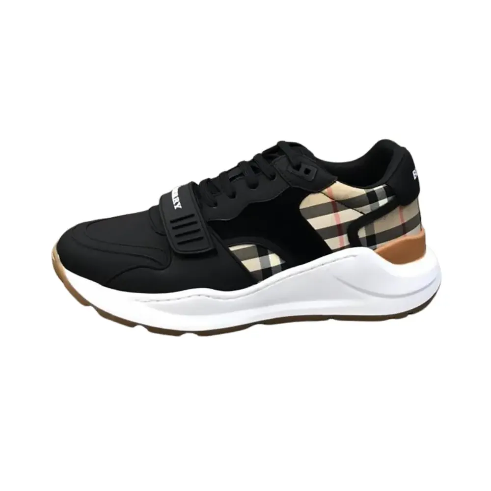 Burberry Burberry New Regis Sneakers —