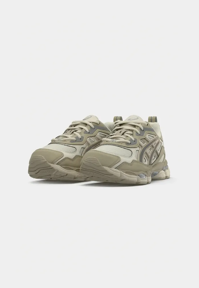 Asics — Produktbild