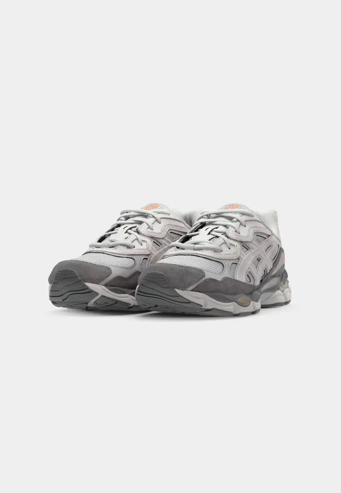 Asics — Produktbild