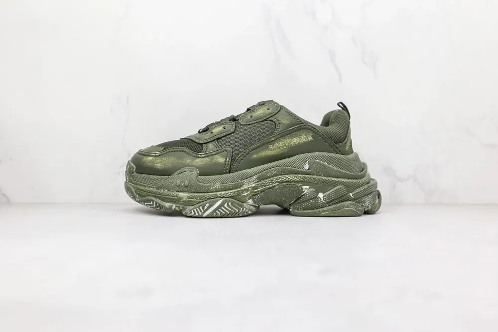 Balenciaga balenciaga triple s old