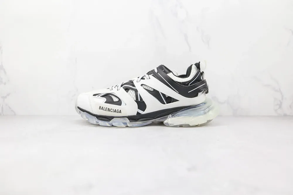 Balenciaga Balenciaga Triple S — Black and white color matching