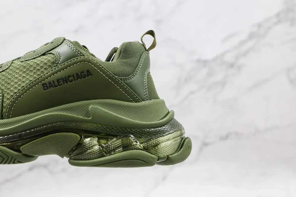 Balenciaga Balenciaga Triple S Military — green