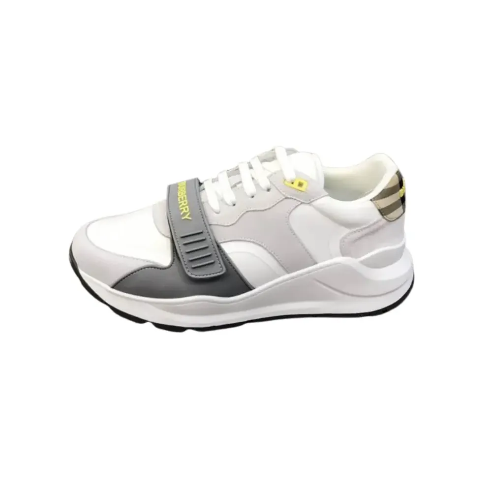 Burberry Burberry Ramsey Low-Top Sneakers — White Grey