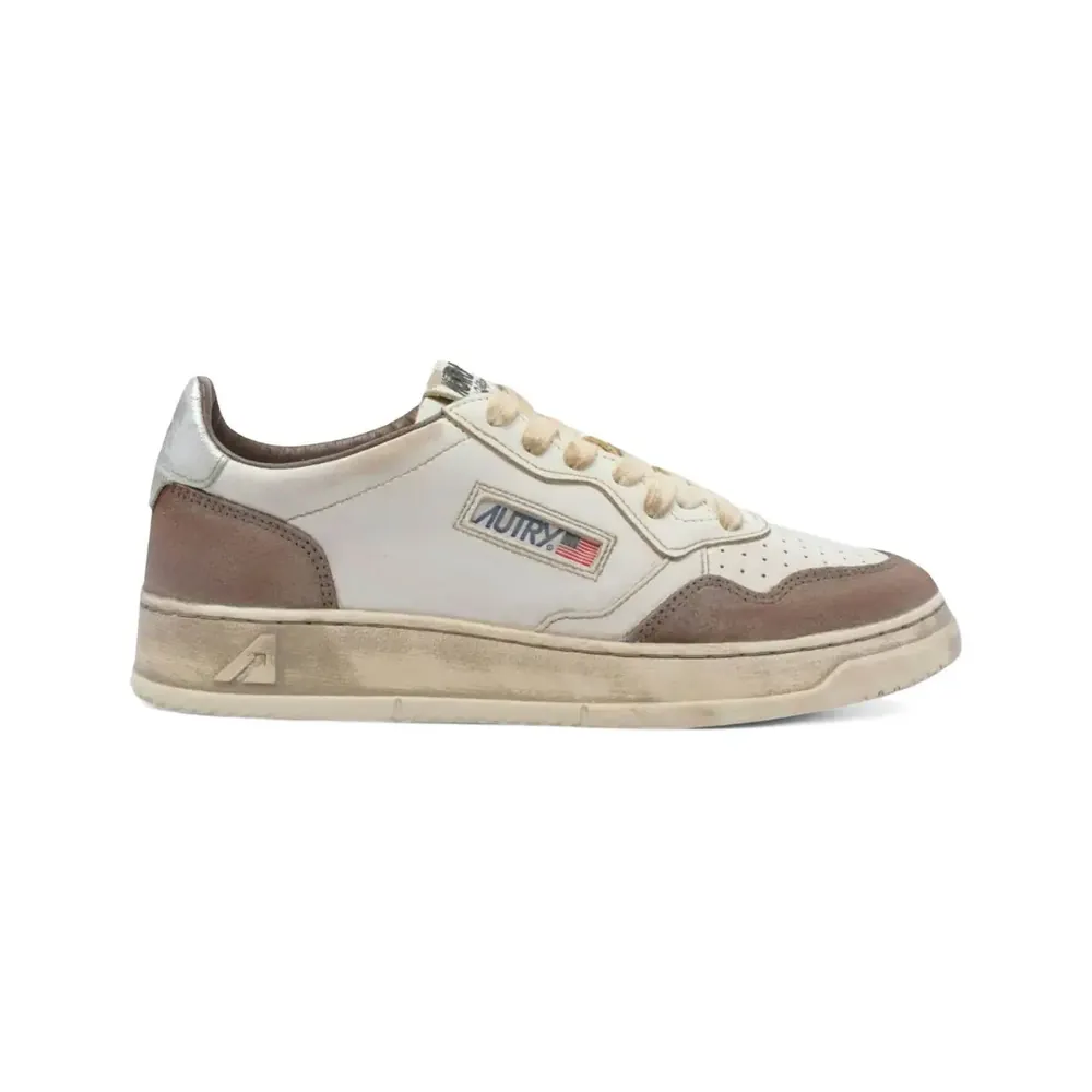 Autry Autry Medalist Low Super Vintage — White Burned