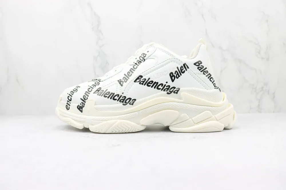 Balenciaga balenciaga triple s