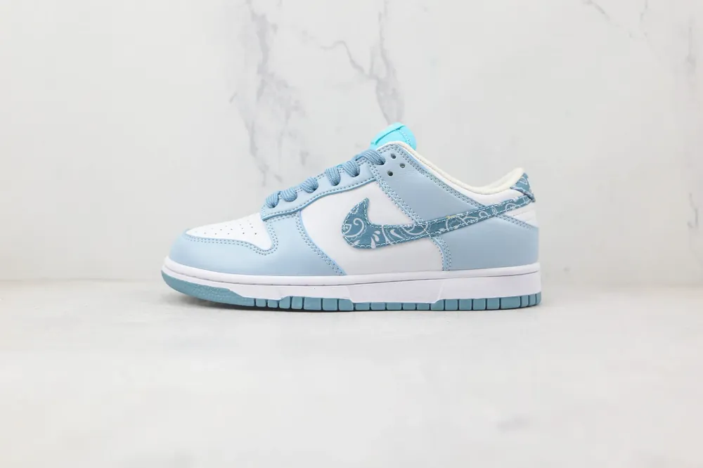 Nike NIKE SB Dunk Low — Blue Paisley