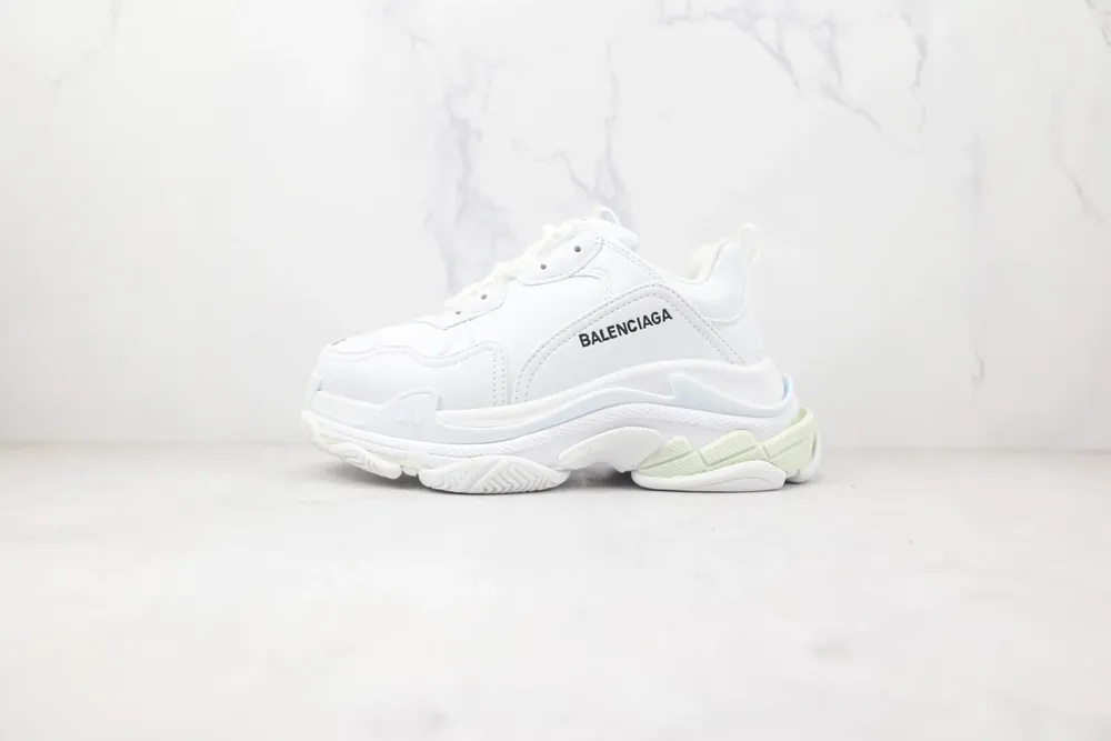 Balenciaga Balenciaga Triple S — White