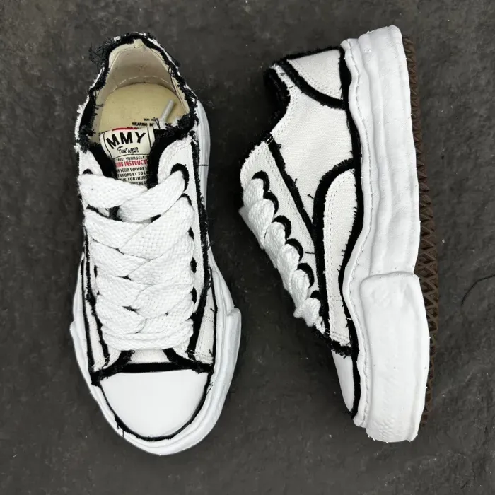Mihara Yasuhiro Aison Mihara Yasuhiro MMY Sneaker — White Black