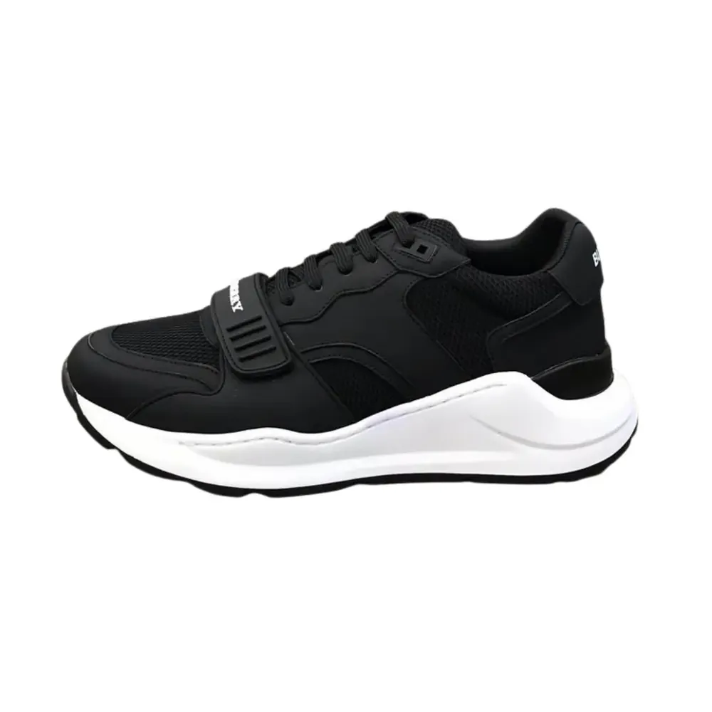 Burberry Burberry Regis — Black Sneakers