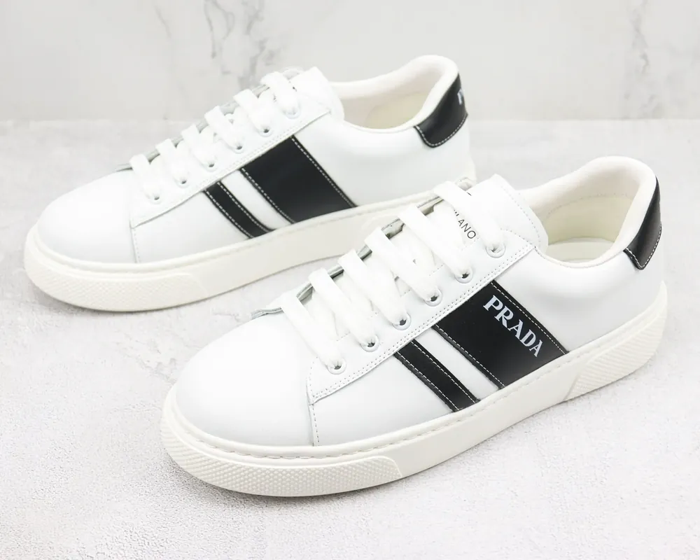 Prada — Produktbild