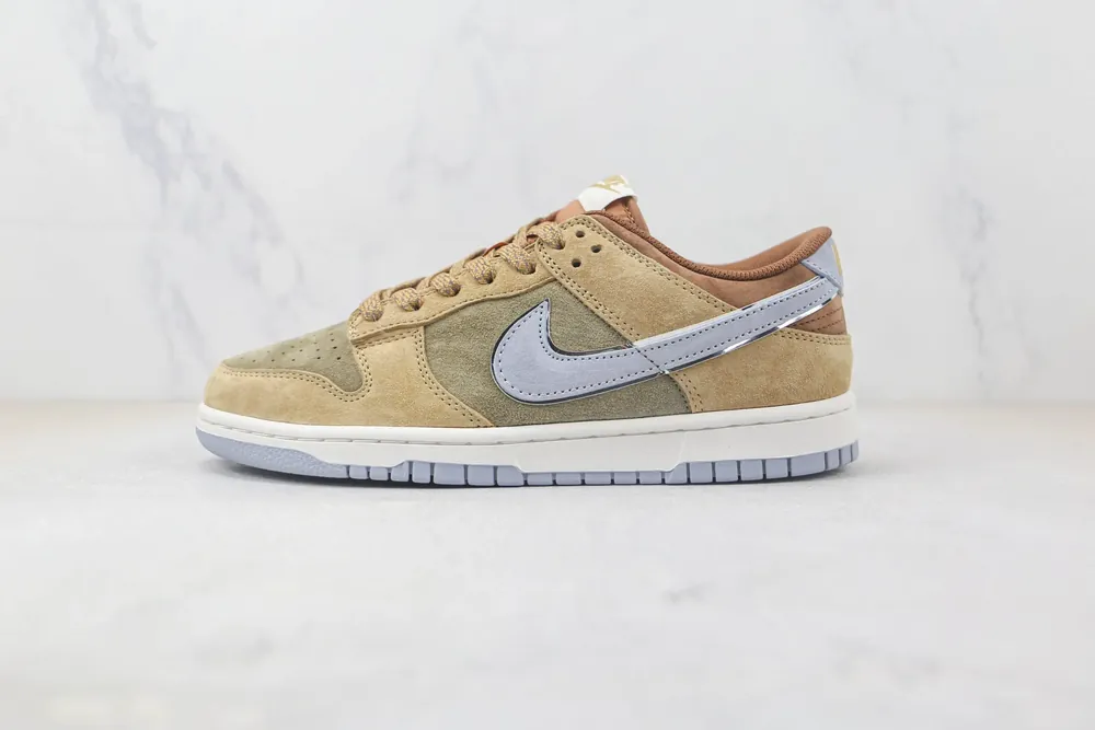 Nike Nike SB Dunk Low — Khaki Light Blue Metallic Sliver