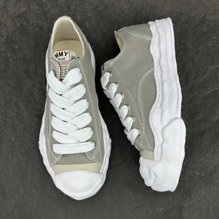 Mihara Yasuhiro Aison Mihara Yasuhiro MMY Sneaker — Grey