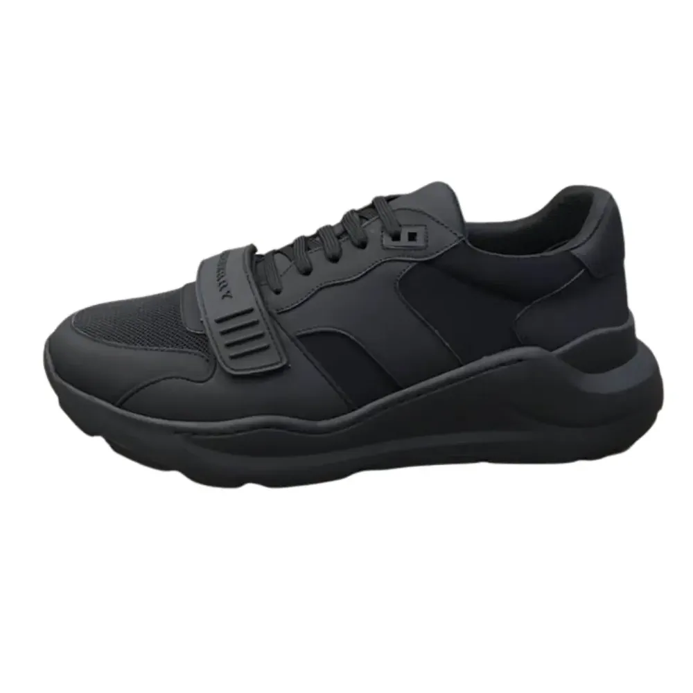 Burberry Burberry Ramsey Sneakers — Black