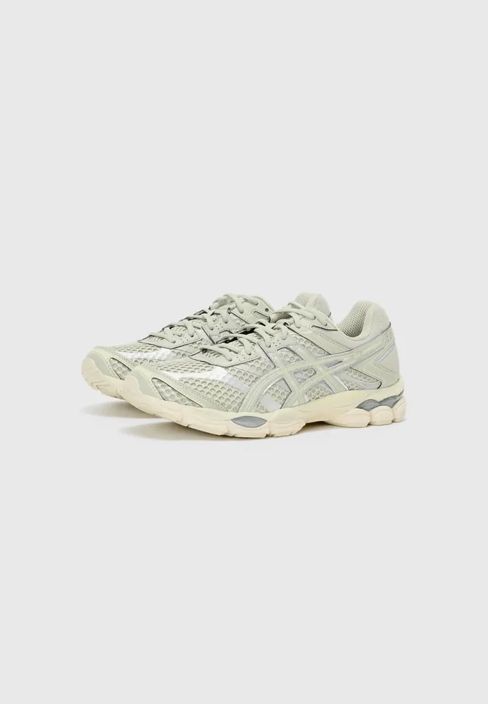 Asics — Produktbild