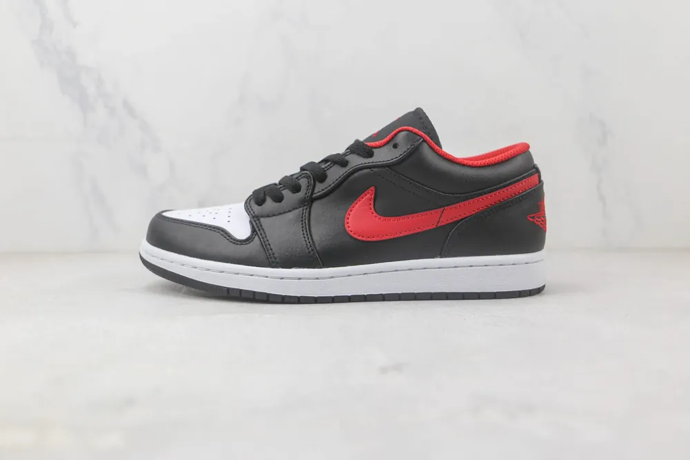 Jordan Nike Air Jordan 1 Low — White Toe