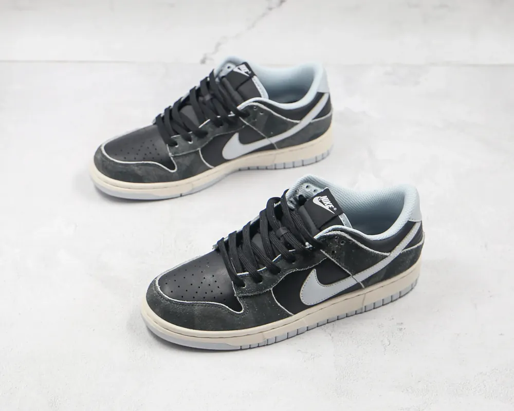 Nike NIKE Dunk Low Animal Pack — 