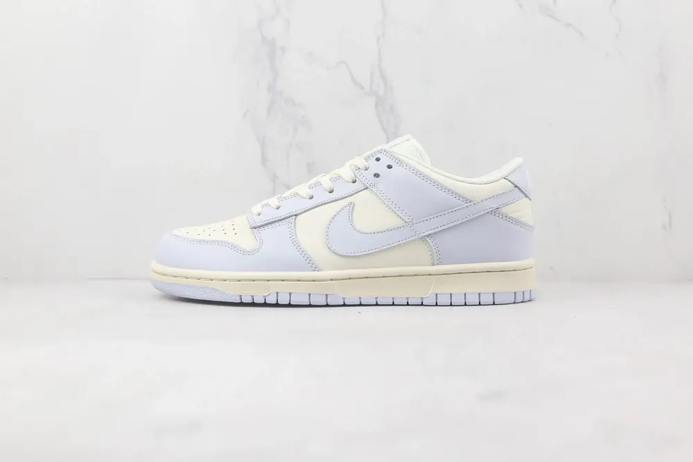 Nike NIKE SB Dunk Low — lavender
